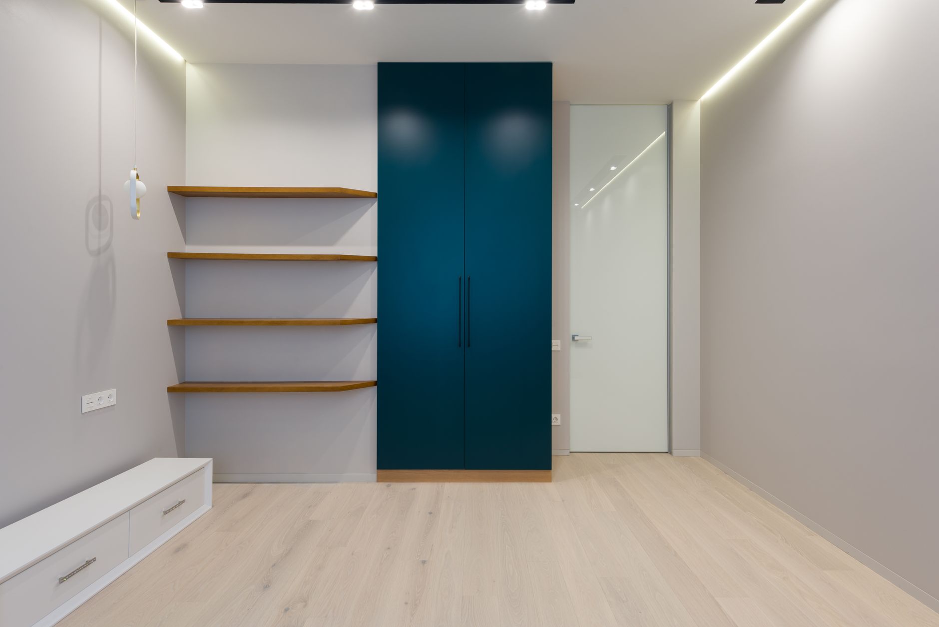 Laminate & LVP – Helotes